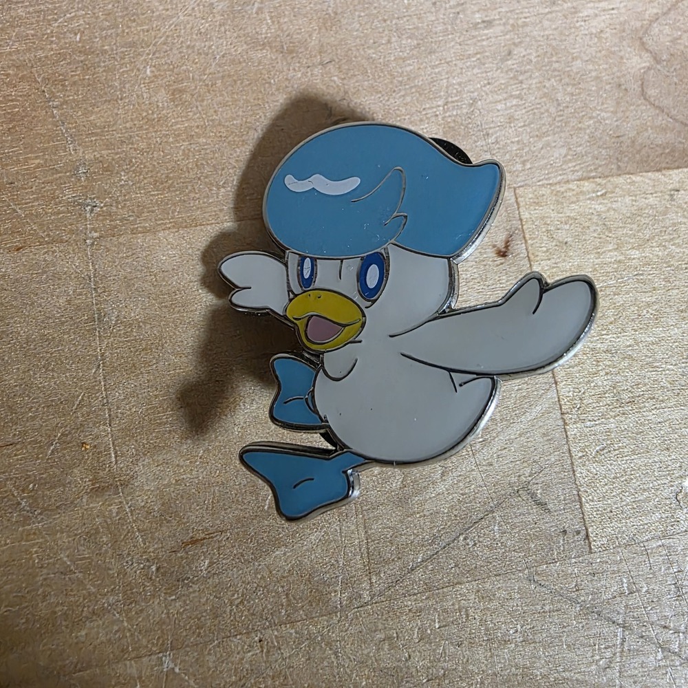 Quaxly Official Pokemon Enamel Pin - Pokemon Paldea Collection - Picture 2 of 3